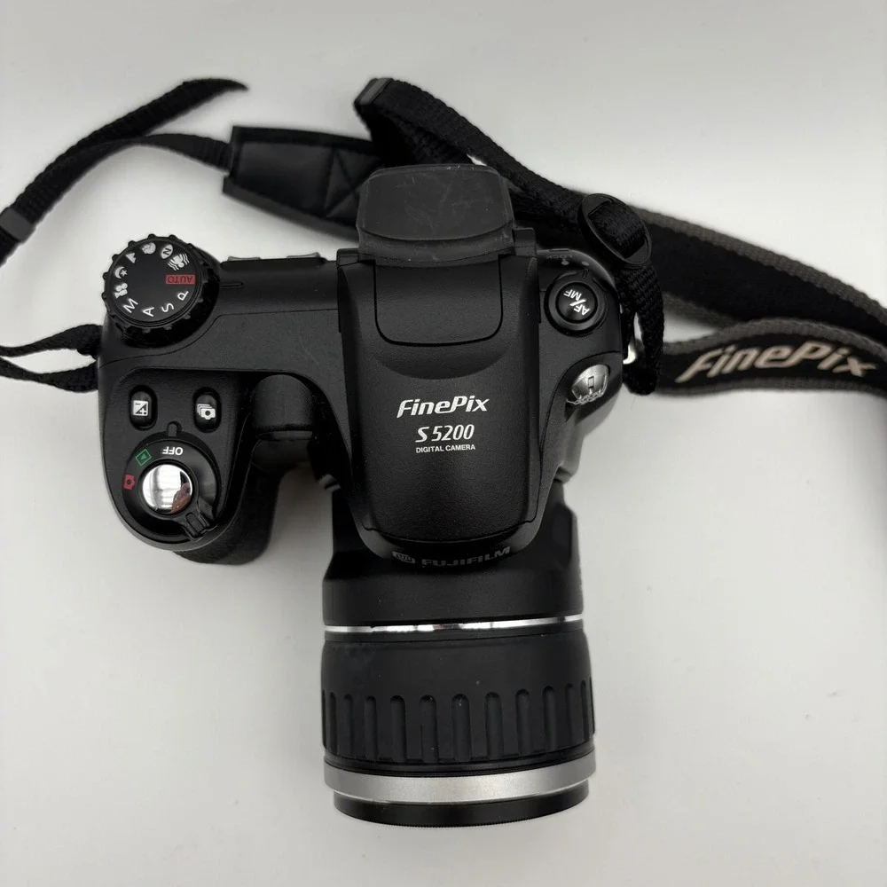 Fujifilm finepix s5200